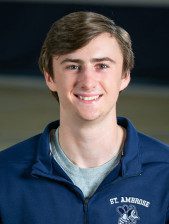 Fighting Bee Basketball with John Kerr - THE BUZZ